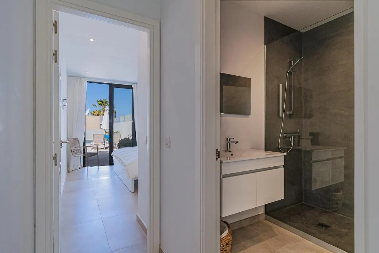 Villa With Heated Pool Near Golf Costa Adeje Costa Adeje  Hiszpania